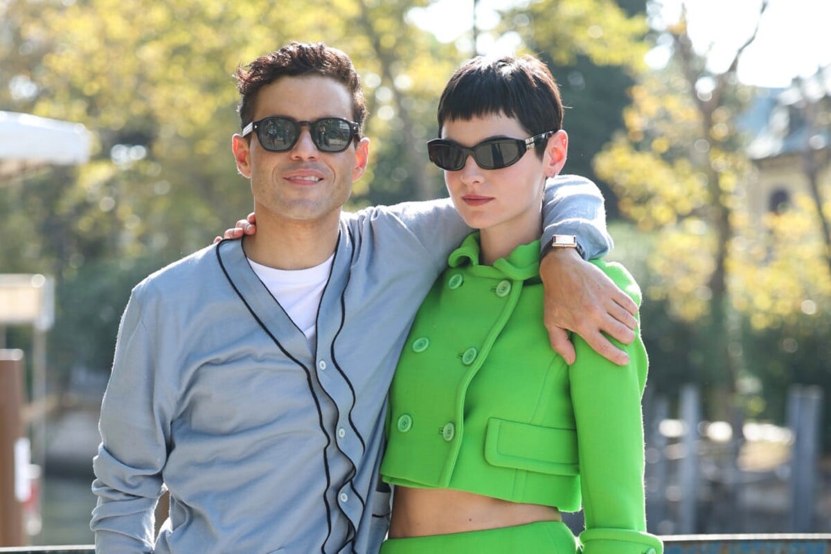 Rami Malek s dnes už bývalou partnerkou Emmou Corrin.