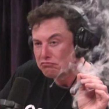 Fajčil Elon Musk marihuanu v ikonickom rozhovore Joa Rogena v roku 2018?