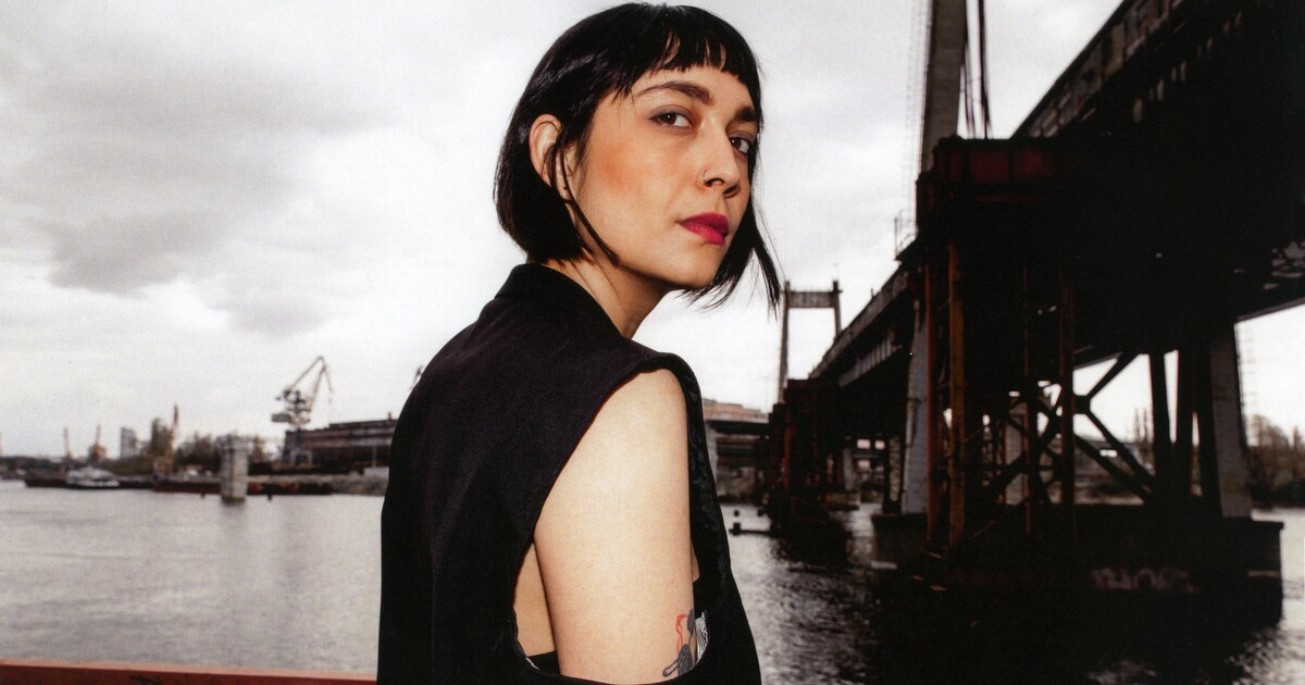 Queer párty VESELKA míří do Prahy. Užij si ji v alternativních prostorech pražského Fuchs2