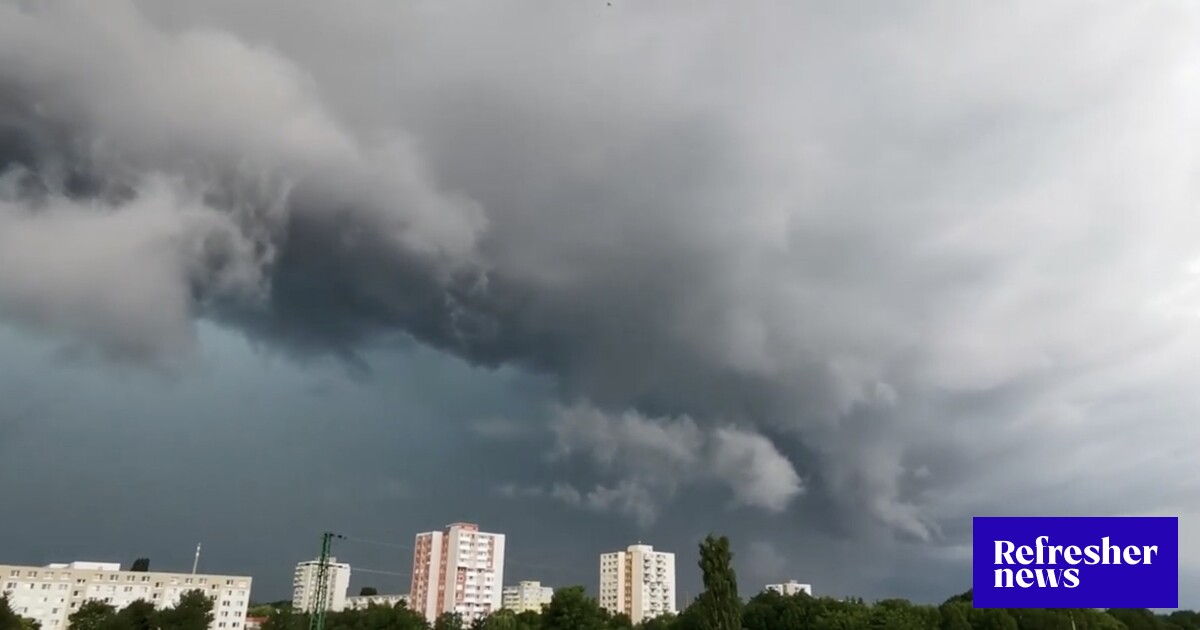MAPA: SHMÚ varuje pred búrkami. Pozri si všetky výstrahy na Slove ...