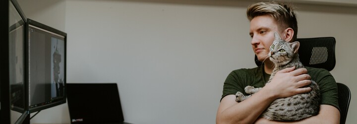 Kryptoměny a NFT jsou pro digitálního umělce revoluční, říká 3D umělec Filip Hodas. Nejdražší kus prodal za 2,4 milionu korun