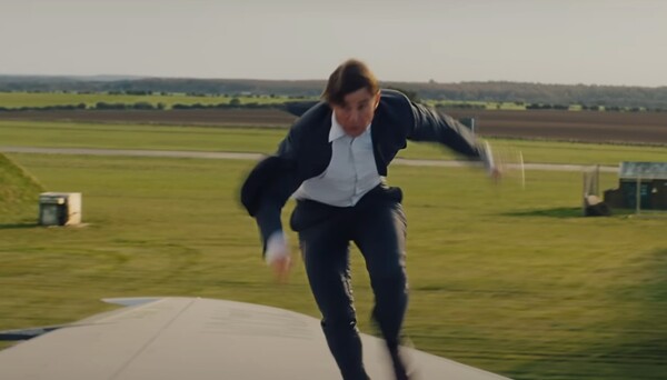 V ktorom filme šprintuje Tom Cruise na tomto obrázku?