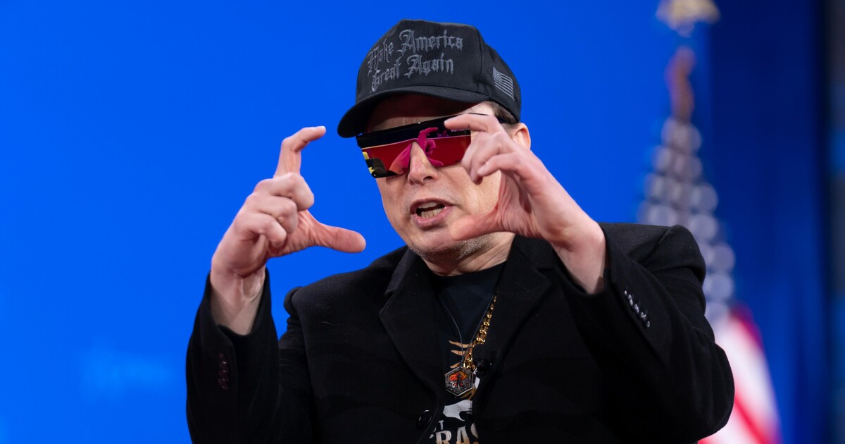 Musk prodal síť X svému vlastnímu start-upu xAI