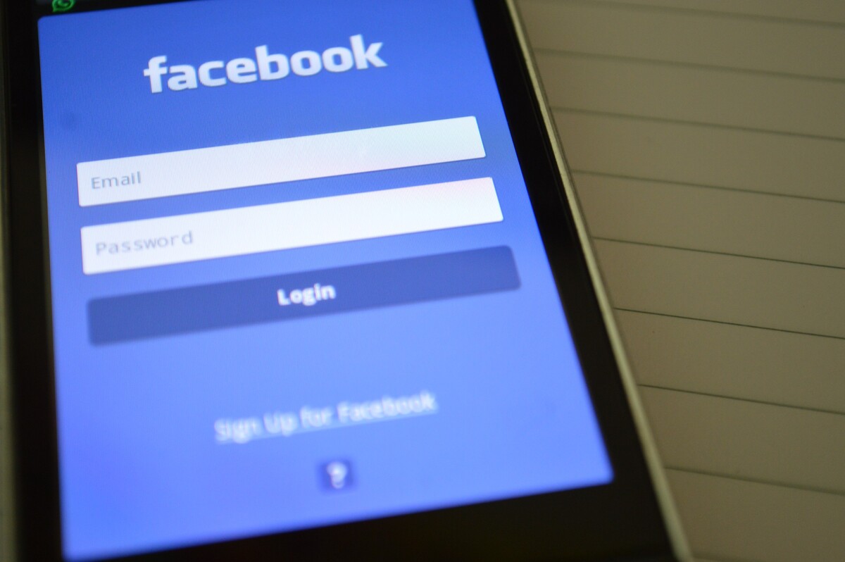 Facebook, mobil