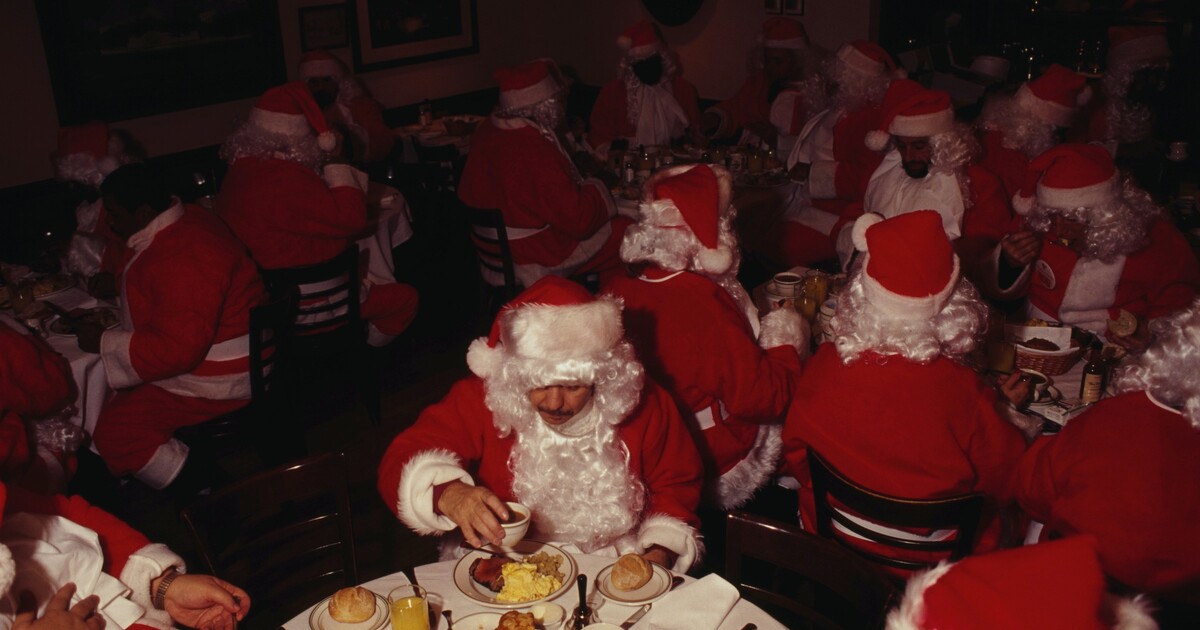 KVÍZ: Tradiční vánoční jídla ve světě. Co jedí v Japonsku, Grónsku nebo Řecku?