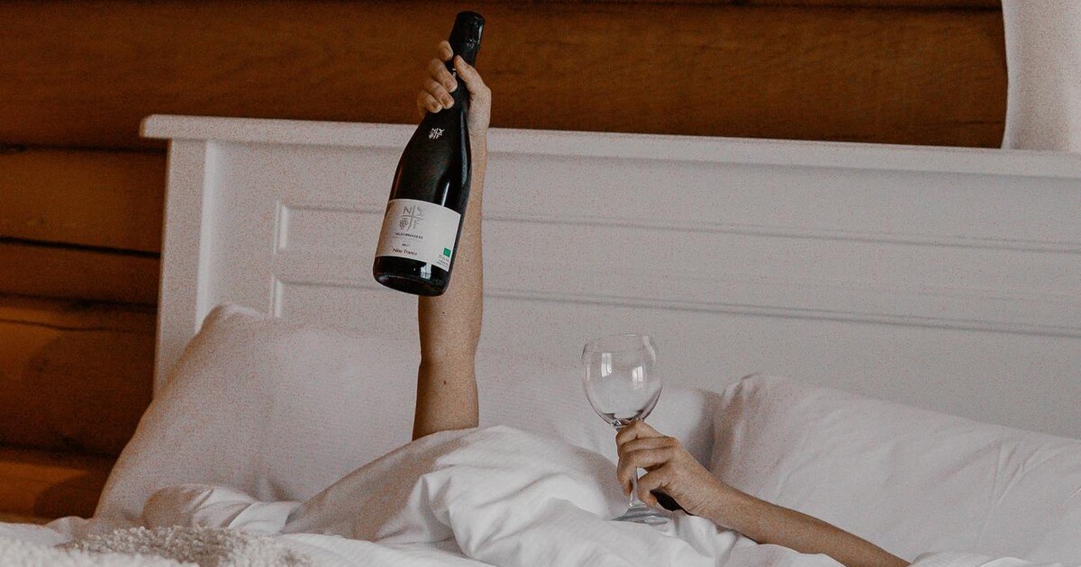 Vědci věří, že našli lék na alkoholismus. Testovali ho na opicích a ty daly přednost vodě před alkoholem