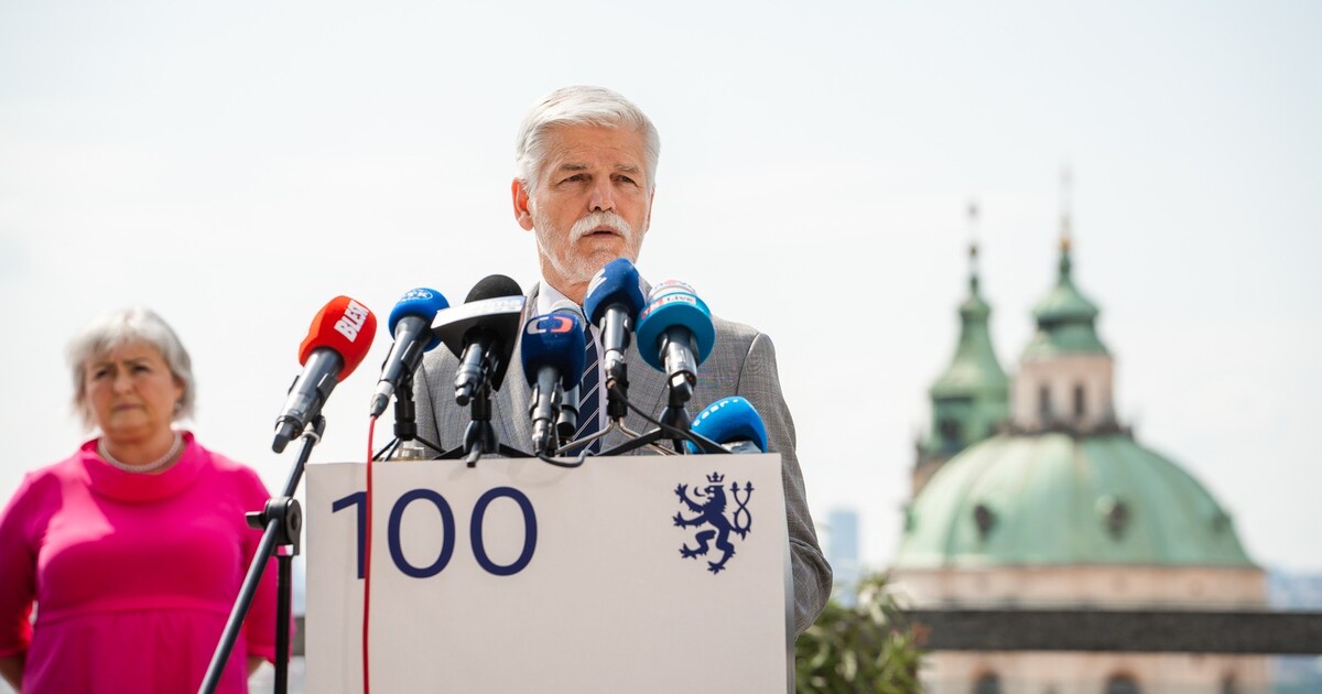 Personální veletoče u prezidenta Pavla. Kdo kromě Řehákové také končí?