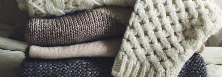 SWEATER WEATHER: Sprievodca aktuálnymi trendmi vo svete pletenín, kašmíru a oversized vlnených kúskov