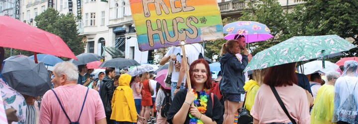„Doma necítím bezpečné prostředí na to, abych se svěřil.“ Jaké jsou největší duševní výzvy LGBTQ+ komunity?