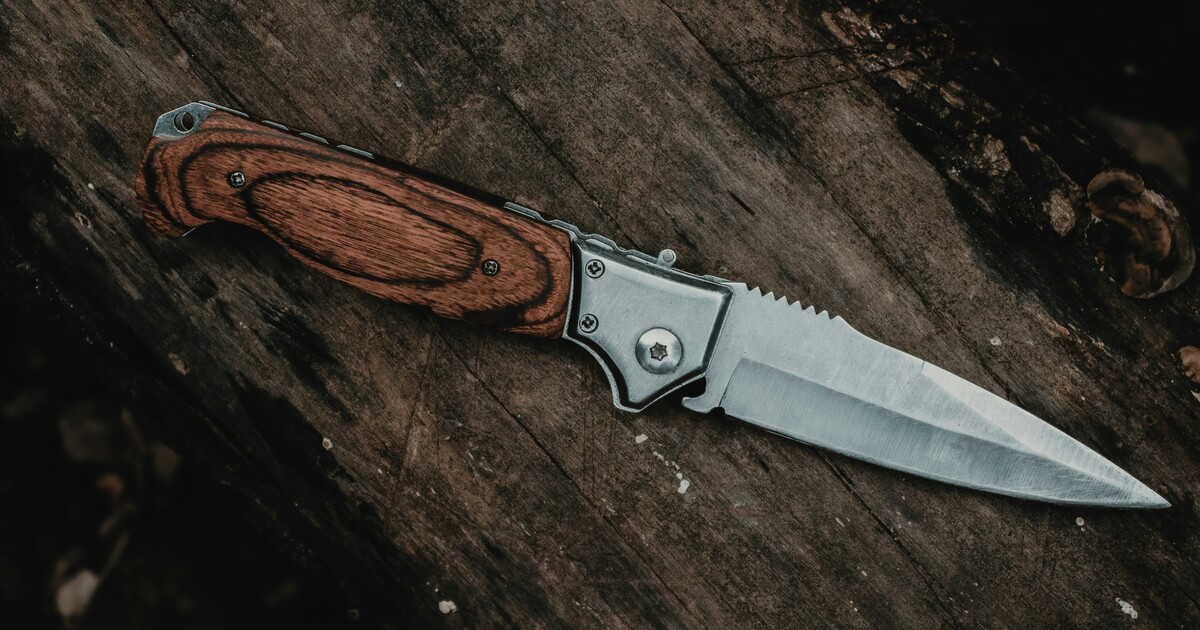 Agrese kvůli Love Islandu? Policie řeší muže, který v podnapilosti ohrožoval nožem cizího mladíka