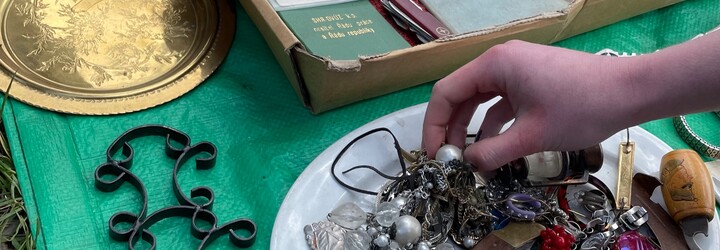 Kam na blešák: Veteš a kremrole. Trhy v Málkově se konají každou neděli