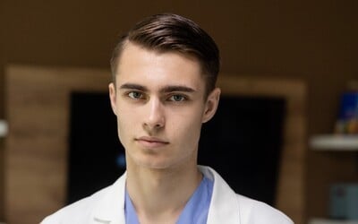 Herec Juraj Koči: Raz som prišiel na nakrúcanie Druhej šance s monoklom a ostrihaný. Tvorcovia neboli nadšení (Rozhovor)