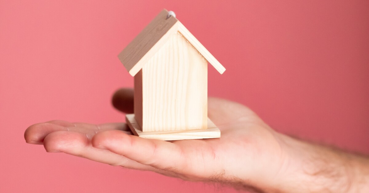 ČNB zpřísňuje pravidla hypoték. Za čtyři měsíce se změní podmínky pro některé hypotéky