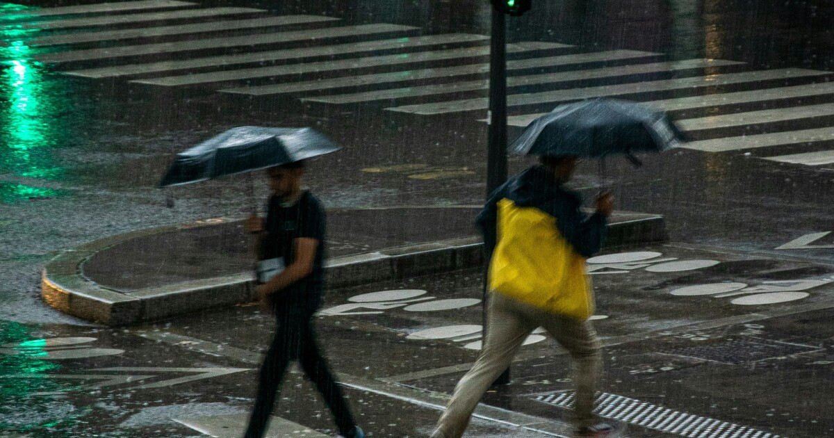 VÝSTRAHA: Hrozí extrémní srážky. Meteorologové varují před povodněmi na východě Česka
