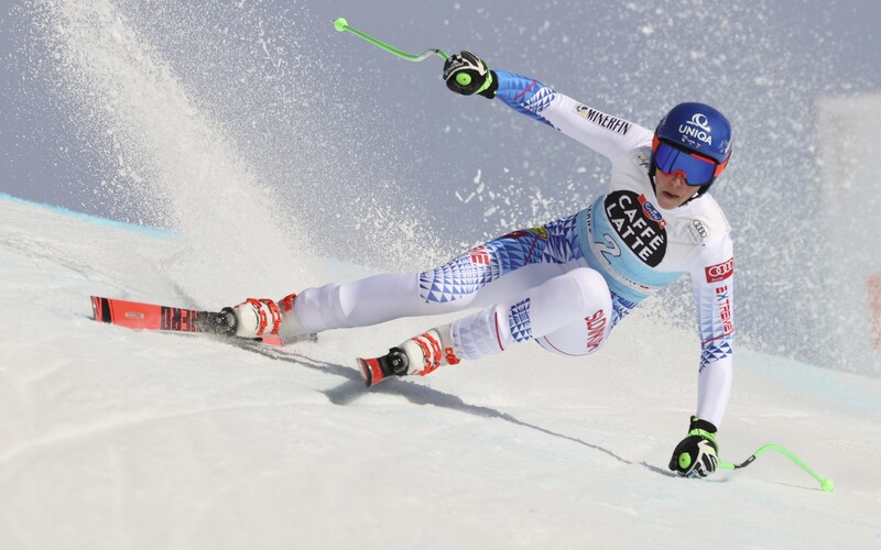 Lyžiarka Petra Vlhová skončila v zjazde Svetového pohára v Crans Montane štvrtá. Na tretie miesto jej chýbalo 0,16 sekundy. Je to jej maximum, doteraz sa najlepšie umiestnila šiesta. (FOTO:TASR/AP)