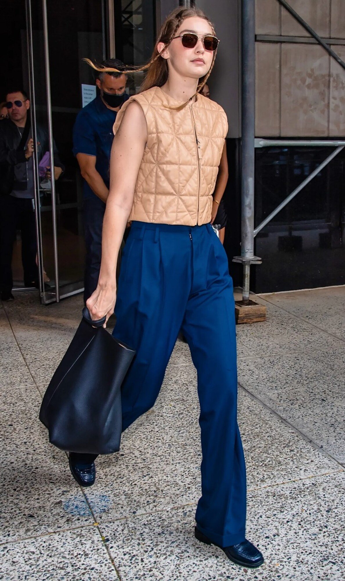 gigihadid, therowparktote, therow