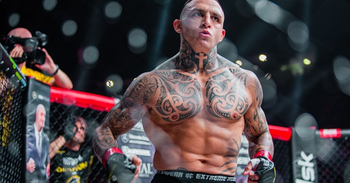 Známého MMA zápasníka Borárose údajně zastavila policie, kontrola rychlotestem u něj měla ukázat stopy kokainu