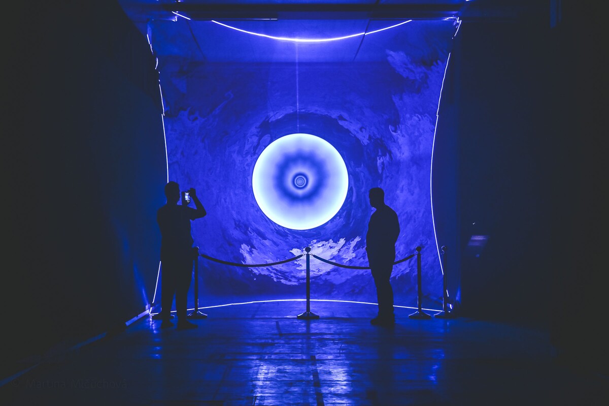 Výstava Resonance of Light v Bratislave.