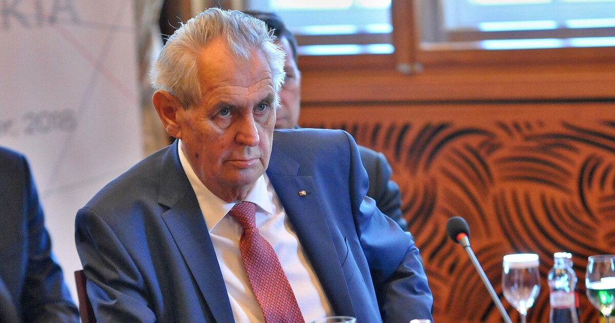 Miloš Zeman udělil těsně před odchodem z funkce milost