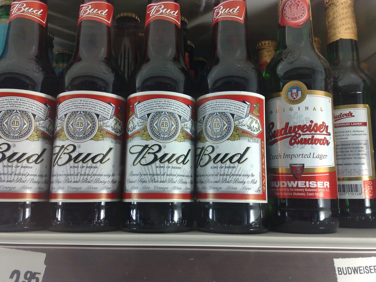 Bud/Budweiser.