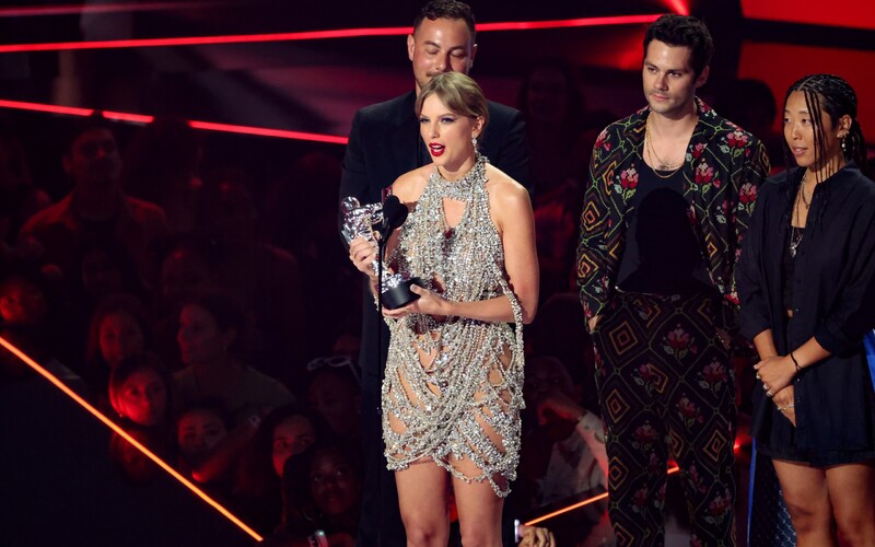 Ceny MTV: Nejlepší videoklip má Taylor Swift, uspěli také Red Hot Chili Peppers nebo Harry Styles.