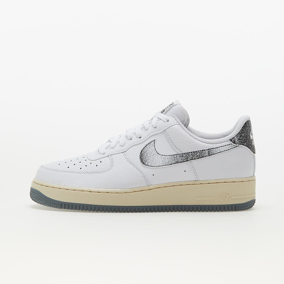 Nike Air Force 1 '07 LX