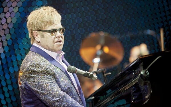 S Eltonem Johnem.