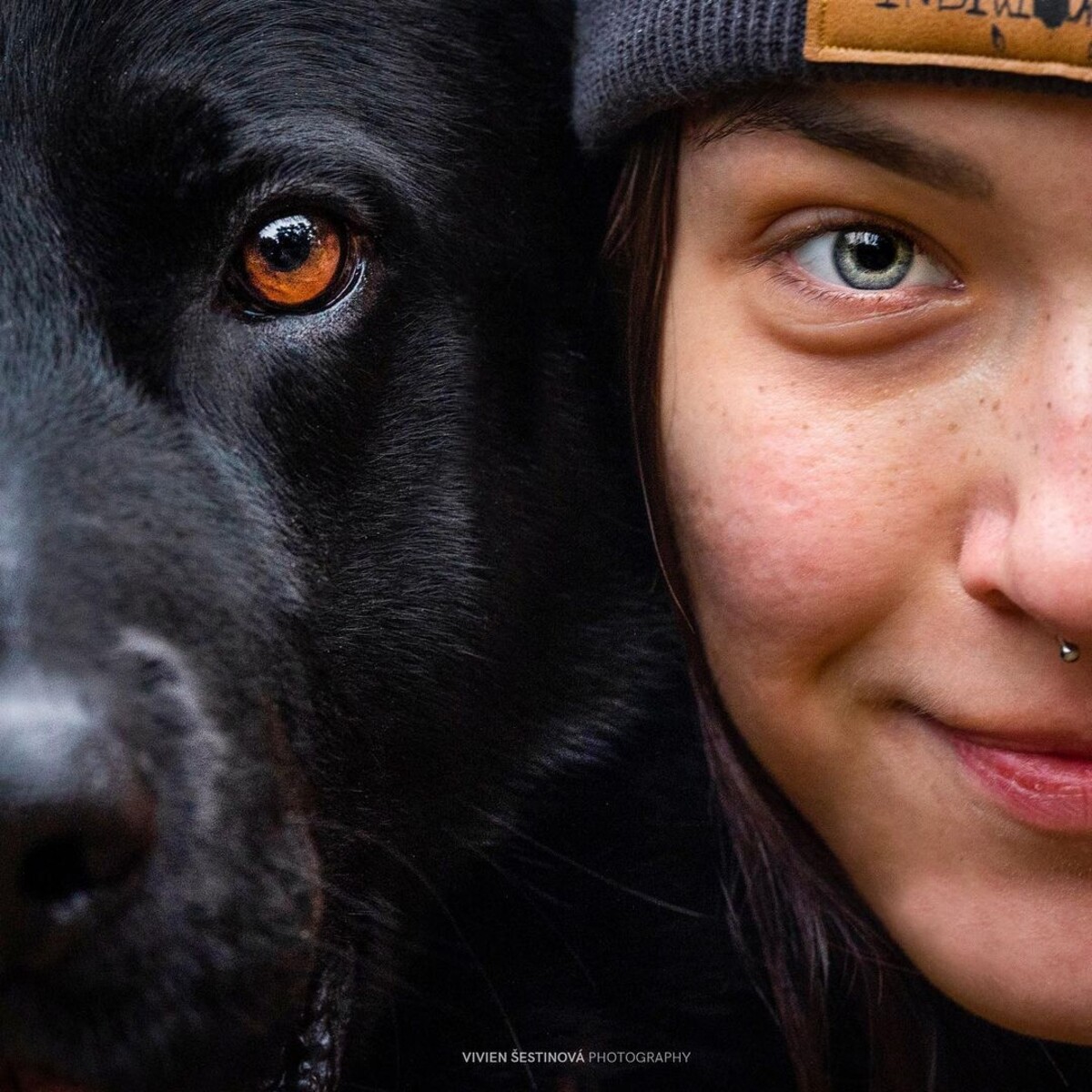 Emmie a jej psík Onyx žijú svoj sen v Nórsku. 