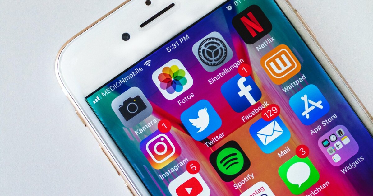 MAPA: Takhle vypadají nejstahovanější aplikace podle států. Jaká ovládla Česko?