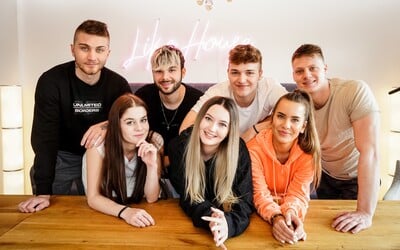 Like House řeší vážný problém. V aplikaci pro hlasování bylo zooporno, nahé fotky a násilný obsah.