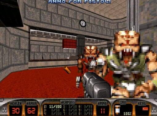 Je legendární hra Duke Nukem 3D úplně první ze série her, ve kterých nakopává zadky svým nepřátelům svalnatý blonďák Duke, aby zachránil planetu?