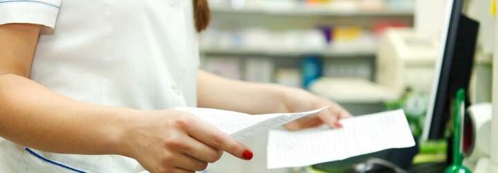 Nadužívání antibiotik zabije v Česku více lidí než dopravní nehody. Zjistili jsme, proč je jich v lékárnách nedostatek