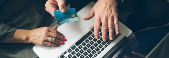 Kryptoburza Crypto.com omylom poslala klientke 10,5 milióna dolárov. Chybu si všimla až po siedmich mesiacoch
