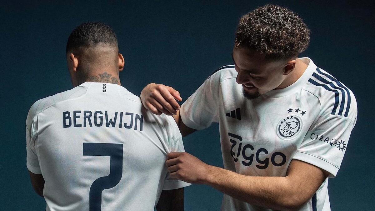 AFC Ajax, Adidas