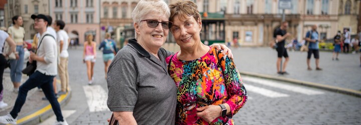 Lidé z duhového průvodu Prague Pride: Na ulici se bojím vzít přítelkyni za ruku. Budu bojovat za práva jakékoli menšiny