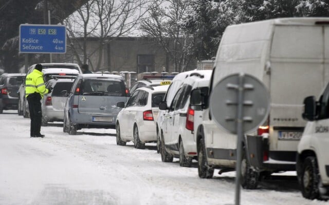 Slovensko čaká poriadna snehová nádielka. Najviac centimetrov čerstvého snehu napadne v týchto mestách