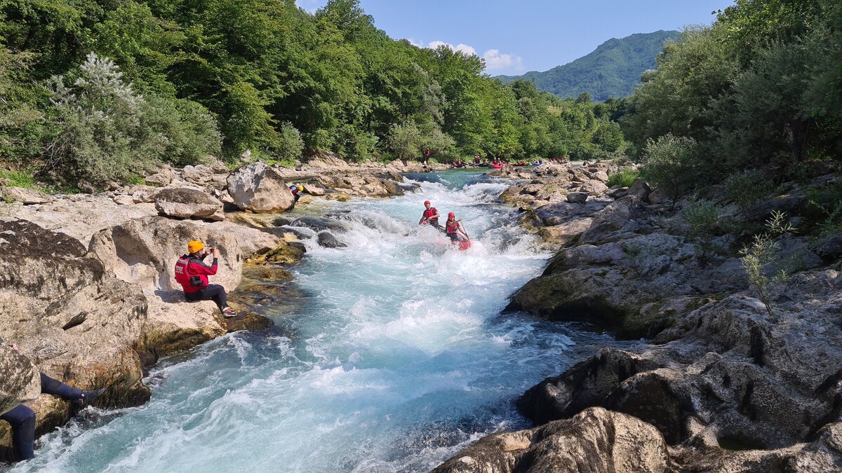 canoe, canoeing