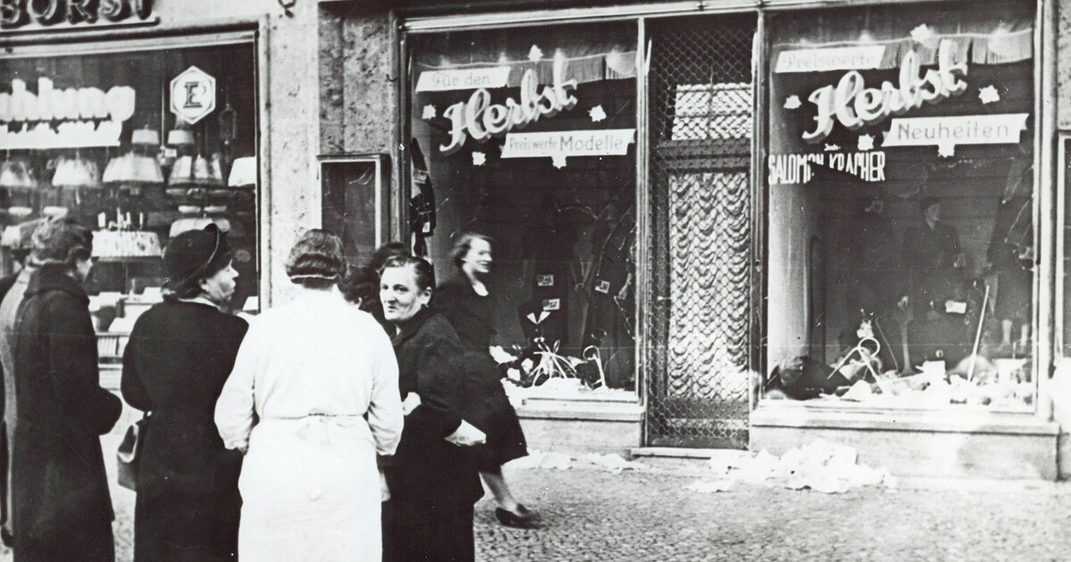 Křišťálová noc vypukla v Německu před 85 lety. Co předcházelo protižidovskému pogromu?