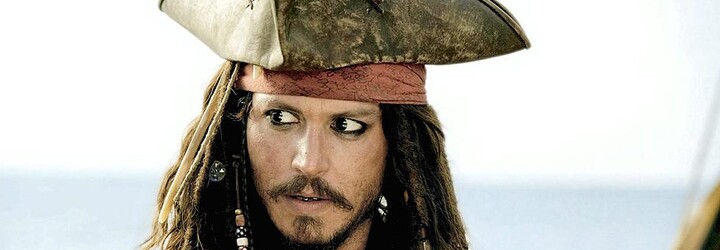 Vrátí se Johnny Depp jako Jack Sparrow? Média spekulují o dohodě s Disney