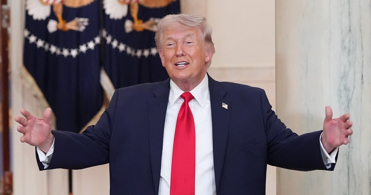 „Máme ho!“ Trump uvedl, že nezvěstného vojáka po sestřelu stíhačky v Íránu zachránili