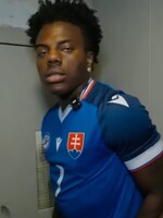 AKTUÁLNE: IShowSpeed uviazol vo výťahu v bratislavskej reštaurácii. Musel zavolať záchranku