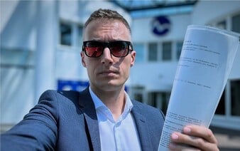 AKTUÁLNE: Michal Kovačič dostal výpoveď. Tvrdí, že je neplatná, a Petrovi Gažíkovi poslal verejný odkaz
