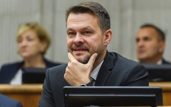 AKTUÁLNE: Migaľa vyhodili z Hlasu-SD. Menia sa na Ficov Smer-SD, odkázal poslanec strane