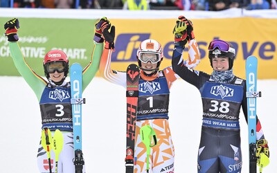 AKTUÁLNE: Petra Vlhová vyhrala slalom v slovinskej Kranjskej Gore 