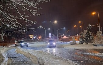 AKTUÁLNE: Poľadovica na slovenských cestách stále neustupuje. Pozri, kde si treba dať najväčší pozor