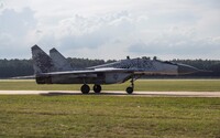 AKTUÁLNE: Prvé štyri slovenské stíhačky MiG-29 sú už na Ukrajine. Ministerstvo obrany prezradilo detaily