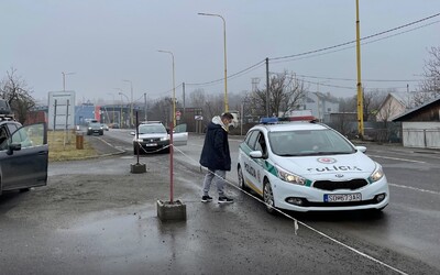 AKTUÁLNE: Vláda schválila kontroly na hraniciach Slovenska. Dôvodom sú aj motorkári