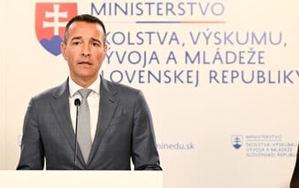 AKTUÁLNE: Žiaci na Slovensku sa od roku 2026 začnú učiť o umelej inteligencii