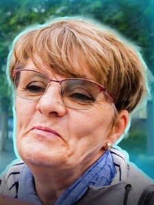 ANKETA: Dostupnost bydlení v Česku je nejhorší za čtvrtstoletí. Co na to říkají lidé v ulicích Prahy?