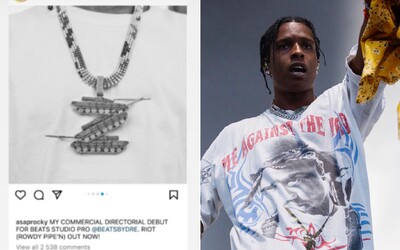 ASAP Rocky sa na Instagrame chválil reťazou s proruským symbolom. Po obrovskej kritike fanúšikov radšej príspevok vymazal